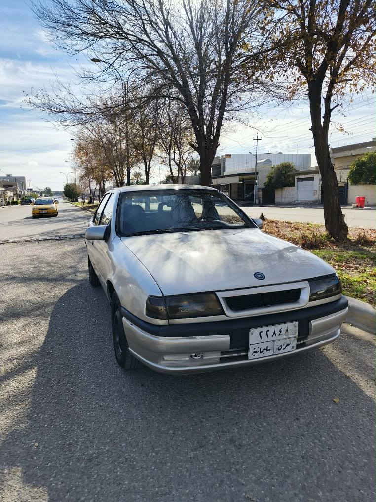 ئۆپل فگترا  مودێل 1991 گێر ئۆتۆماتیک گێر و مەکینە و کارەبایات غەرامە تحویل  بەشەرت سەیارەکە نمونەیە لەجوانی ماڵی دۆستە سەیارەکە مەکینەی تازە بۆی بەستراوە خیاس و شتی نیه سەیارەیەکی بێ کێشەیە رقم سلێمانی سعر 40 و مجال ژمارە:***********

اوبل فكترا موديل 1991 گير أوتوماتيك  گير و محرك و كارابايات و غةرامة و تحويل بشرط السيارة حلوة بمعنى الكلمة السيارة بدون مصرف محرك جديد تخم تايرات جدد خياس مابي رقم سليمانية سعر 40 و مجال رقم:*********** كركوك, العراق
