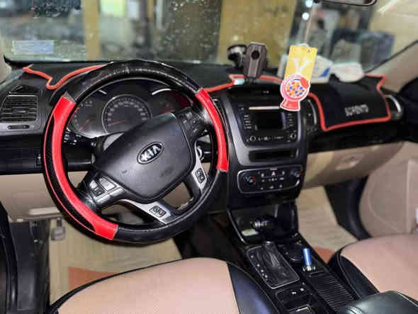 للبيع للبيع
كيا سورنتو موديل ٢٠١٣
فول مواصفات
خليجي
فتحه بني روما
ويل كب
محرك ٦ سلندر
٧ راكب
تبريد ٣ قطع
رقم بغداد
تخم تاير
مري شفط
حساسات
كامره
السعر  175 وبيه مجال

    
***********
