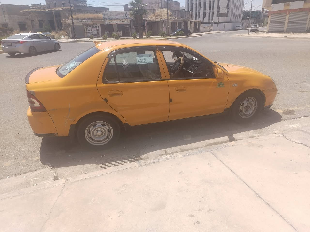 من رخصت الادمن سيكي مديل 13 للبيع صار شهر من اخذتها اريد بيعها سعر 42 بيها مجال للشراي سياره نضيفها بيها طختين وثنينه عدلين بار بس صبغ يردلهم الي  شراي يتصل ويدلل) ***********) *********** ملاحضه ساره كامله وحهازه حتا تبريد شغال
