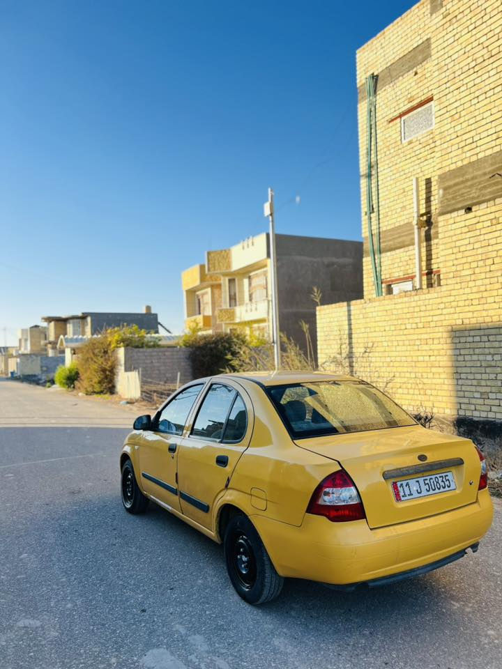 السلام عليكم بيع سريع طيبه 2016كير ومحرك وحداديه كفاله تخم تاير جديد مال جناي جاهزه الاخير تبريد شغال تدفئه شغال سنويه ال2030رقم بغداد انكليزي 
مكفوله من الضربه والخياس كلش جديده 
السعر40وبيها مجال بسيط
الاتصال***********
مامتوفر بلخاص👆👆الشراي يتصل ويدلل
