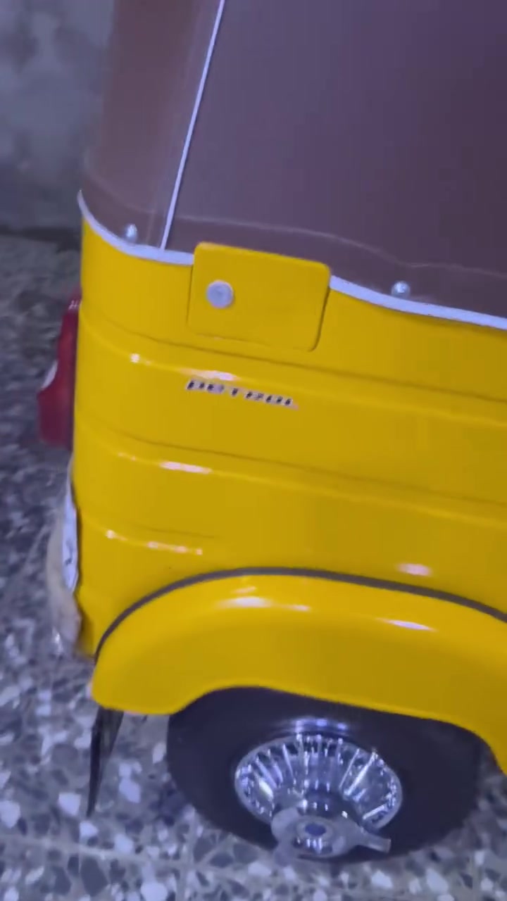 سلام عليكم تكتك موديل ٢٠١٧ شهر ١١ رقم وسنويه ثاني يوم تحويل الشراي يتصل موبايل *********** العنوان الرئاسه جامع الإمام علي السعر  ٤٧٥٠

