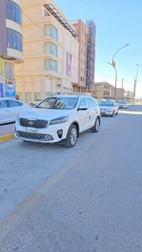 سورنتو ٢٠٢٠ • ٦ سلندر • رقم النجف الاشرف