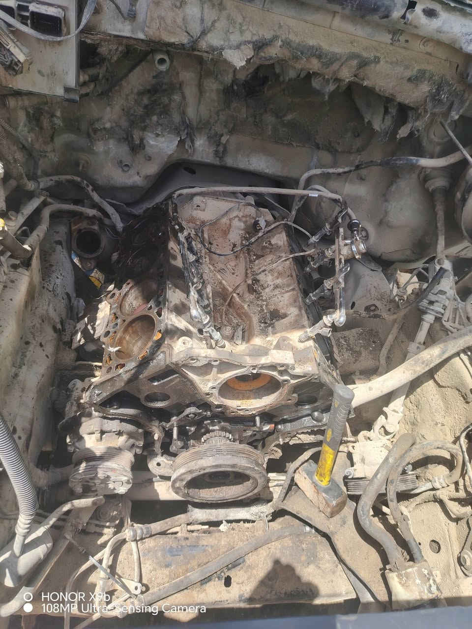 السلام عليكم للبيع فورد اكبيديش جانت بيها مكينه جفتتها
وحاليا كاعد يشتغل بيها الفيتر مكان بغداد الدوره ابو دشير *********** *********** السعر 55 الشراي يدلل شرط التحويل
