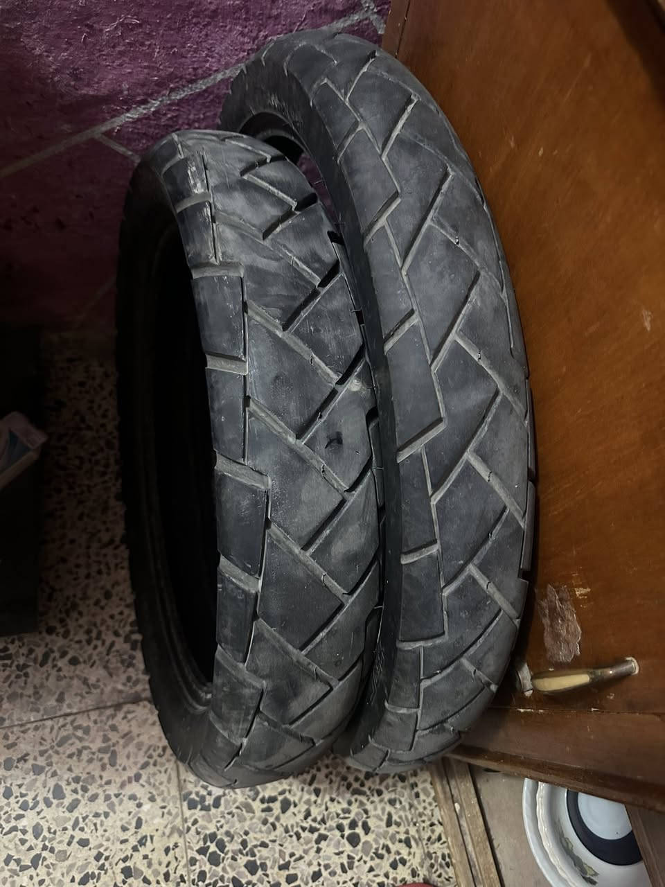 لبيع ١٨ /٢١ مال فقاز ٧٥ قفل ***********
