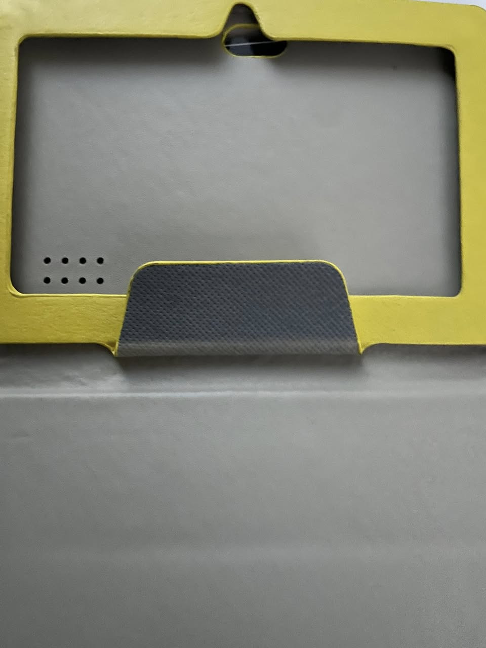 السلام عليكم ايباد جديد كلش صار اسبوع من اشتريته ذاكره 32 و30 فريم ببجي الجهاز فول ويا كفر والكارتون يشحن تايبسي سعره 60 وبي مجال للشراي. الرقم ***********
