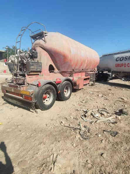 السلام عليكم شباب سايلوات العداد٢+ البي البيع موديل 88 ستفسار على هاذا الرقم ***********//*********** مكلف بل النشر
