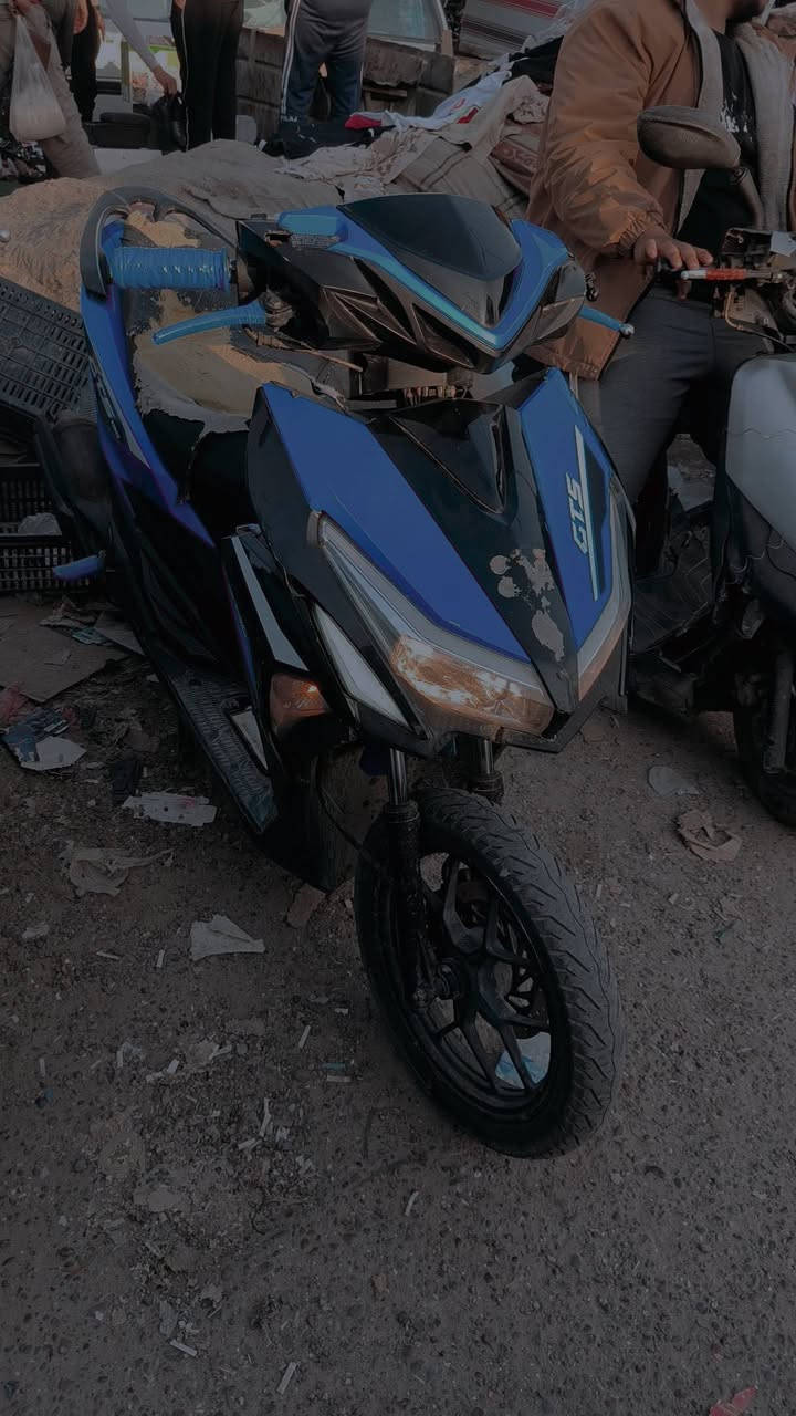 سلام عليكم دراجه جيتي اس صيني سرعه 160
شلعه ومعدل شرط
مكينه مكفوله 
كهربائيات شغاله 
دبلات لوز 
تايرات زينات
فقط شخوط في الكفر الامامي 
السعر 300 الف 
رقم الهاتف ‏‪***********‬‏
