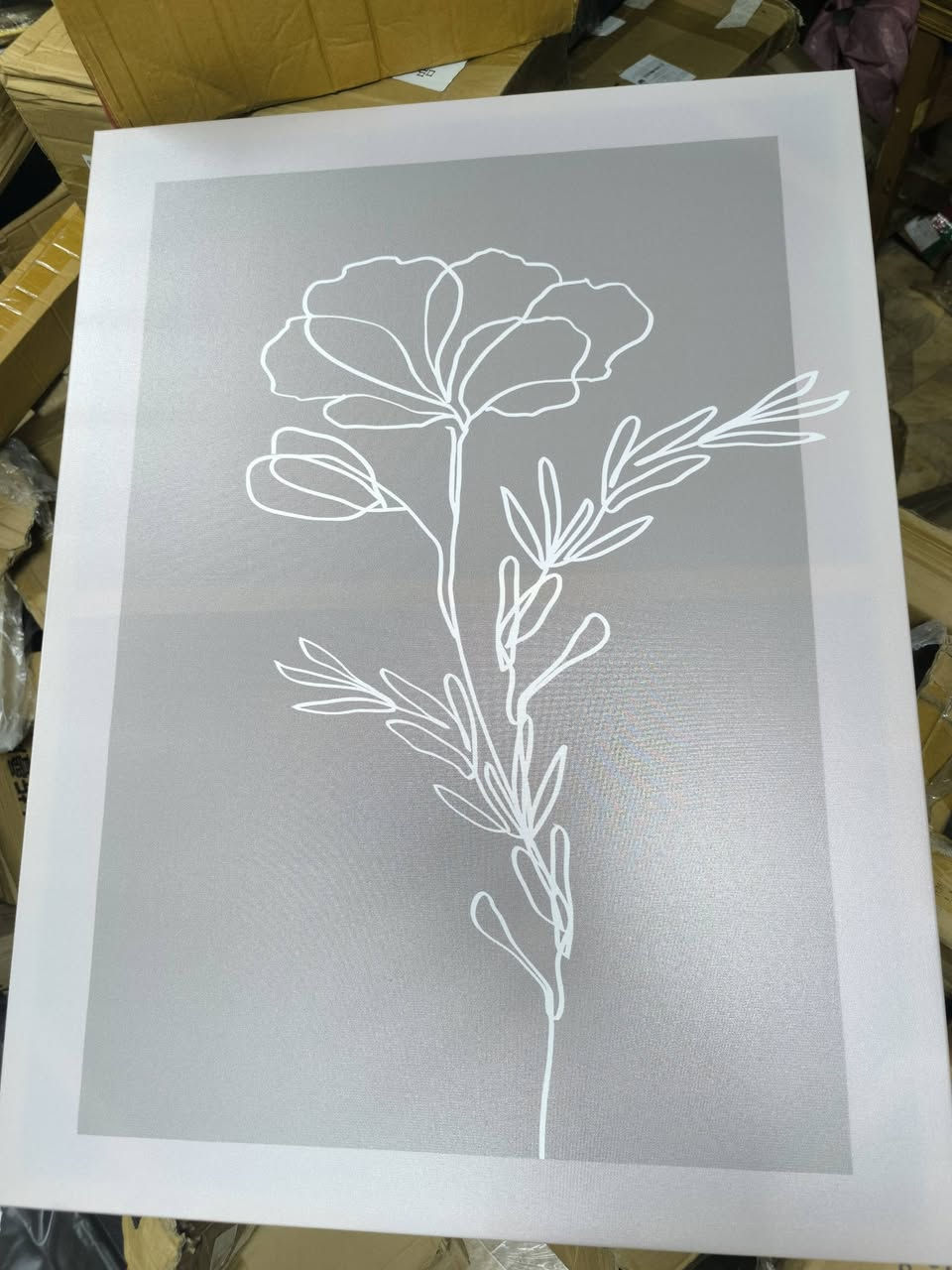 ثلاث  لوحات جدارية فنية مطبوعة على قماش الكانفاس ومشدودة فوق إطار خشبي بتصميم زهرة كلاسيكي. والوان هادئة 
القياس عرض 60سم ،،، وارتفاع 80 سم 
انطيني سعر وبالعافية


**إذا كنت صاحب هذا الإعلان وتريد حذفه لأي سبب، رجاءا أرسل رسالة إلى الدعم الفني**