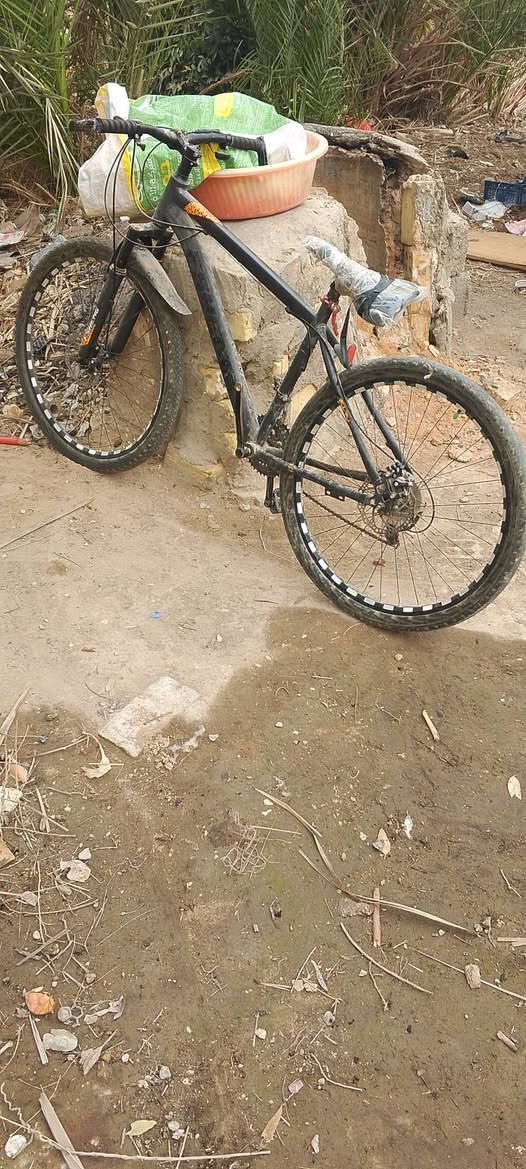 بايسكلات للبيع العددد 3 بيع مستعجل سعر الواحد 30الف قفل جدد كربلاء وهذا رقمي ***********
