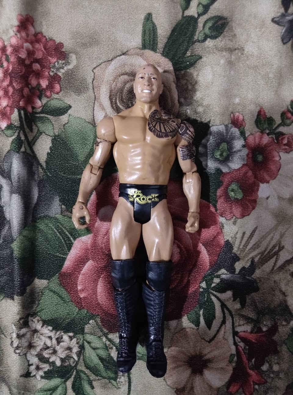 سلام عليكم توفر مجسمات المصارعين قطع اصليه سعر القطعه 10 الف الي يردهم يراسلني خاص


**إذا كنت صاحب هذا الإعلان وتريد حذفه لأي سبب، رجاءا أرسل رسالة إلى الدعم الفني**