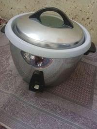 جدر كهربائي للبيع بالة مستعمل قليل توشيبا ياباني بغداد يوجد توصيل 0790...