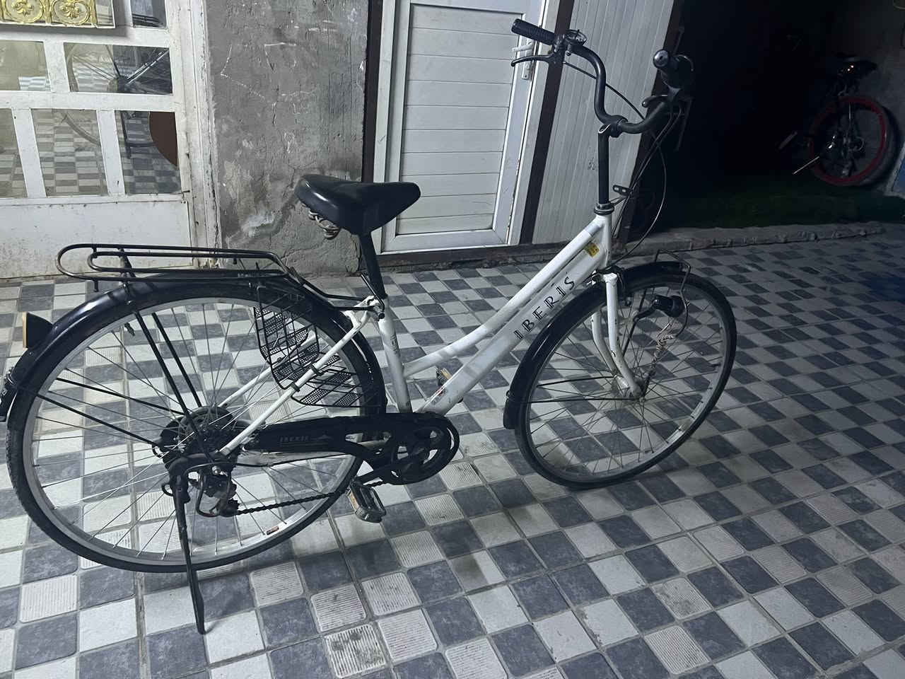 بايسكل للبيع.                                                                     بناتي حجم 27فول مواصفات مابدل اي شي مكان                           حي العامل شارع 7 نيسان السعر 110 و بي مجال                          ادخل خاص


**إذا كنت صاحب هذا الإعلان وتريد حذفه لأي سبب، رجاءا أرسل رسالة إلى الدعم الفني**