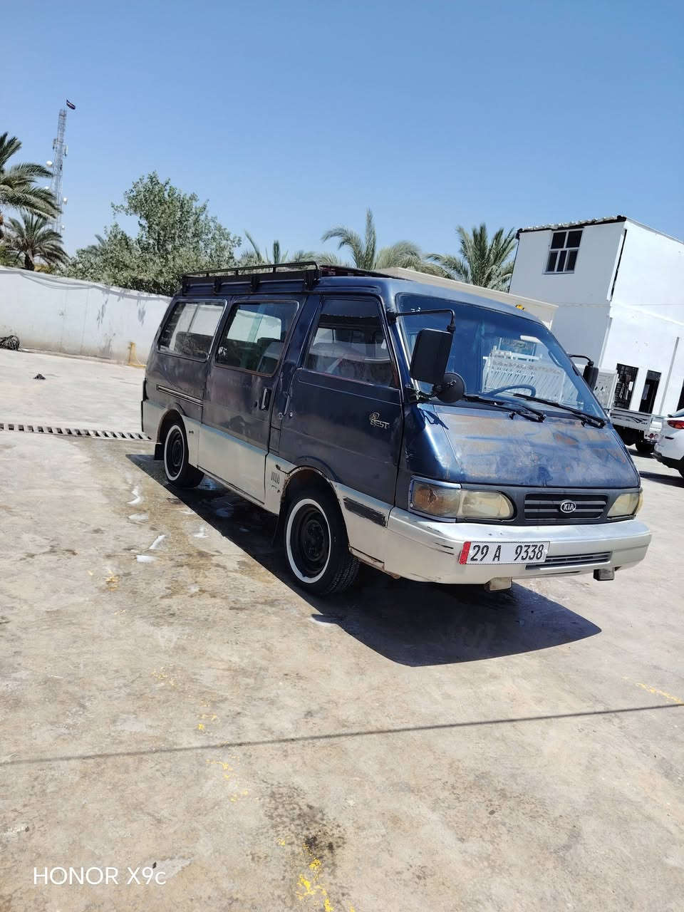 سلام عليكم كيه بسته مديل 95 سياره جاهزه من كلشي 
رقم نكليزي تريد مداور تريد وكاله ‏***********
