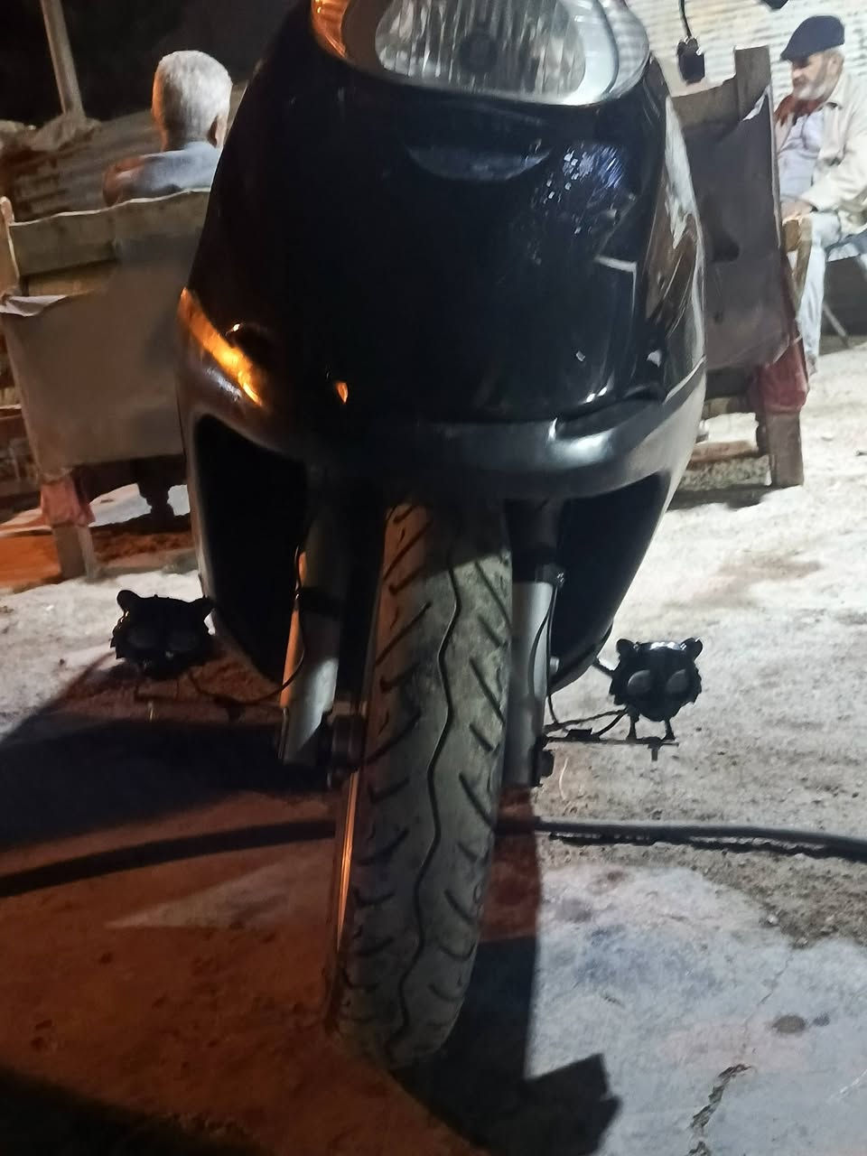 سلام عليكم شباب دراجه سبيسي للبيع دراجه نضيفه وخير من الله مثل ما موضح بالصور السعر 600وبيه مجال بصيط حك الجيه المكان التحرير الرقم***********
