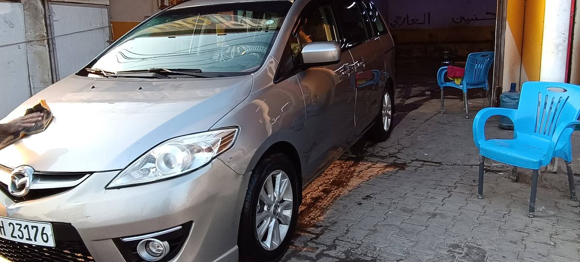 سلام عليكم ورحمه الله وبركاته للمراوس بسيدونا مازدا فايف سبعه راكب موديل ١٠جاهزه  سياحي vibوارد أمريكي مكينه 2400وكير6نمر كلها على البلاد 11ايرباك سليمات سنويه لل27تريد وكاله تريد تحويل مراوس فقط فقط للاستفسار ***********بي وات ساب تحياتي
