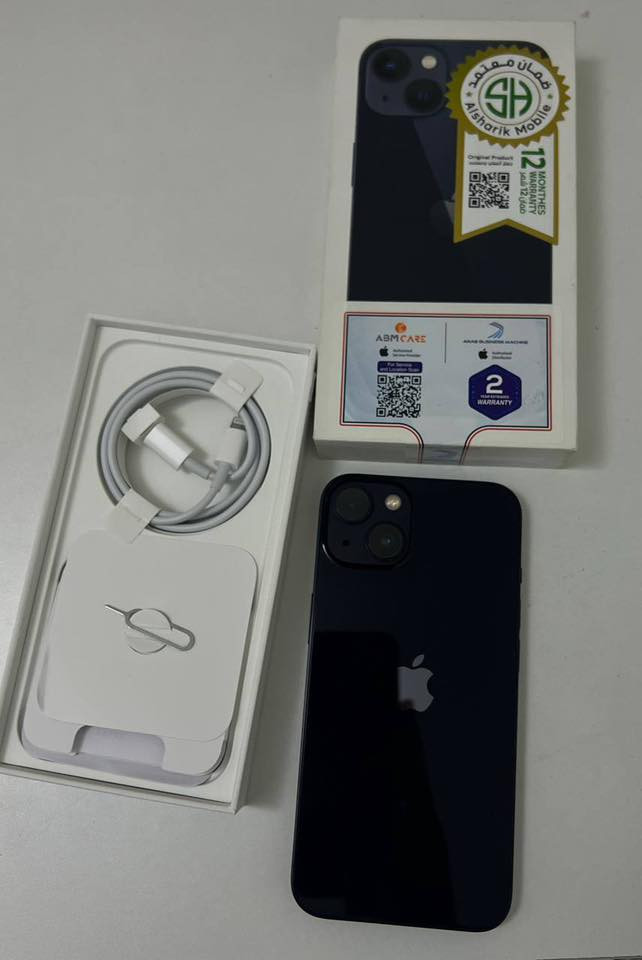 � للبيع iPhone 13 بحالة ممتازة
الجهاز نظيف مثل الجديد، مستعمل استخدام خفيف.

🔋 نسبة البطارية: 90%
📦 كامل ملحقاته الأصلية
🛡️ بي ضمان الى 2026/6/25 من شركة Alsharik Mobile
🎀 الجهاز محافظ عليه ومستخدمته، ويا غلاف كيوت مثل ما واضح بالصور.

✨ مواصفات الجهاز:
 • اللون: نيلي
 • السعة: 128GB
 • ما معمول صيانة ولا مفتوح
 • النظام محدّث لآخر إصدار iOS 26.3.1 (a)
 • الأداء ممتاز وما بي أي مشاكل

📍 المكان: … (حي الغدير)
💵 السعر: … ( 490الف)

للاستفسار راسلني خاص � @m6awl تليكرام
*********** واتساب
