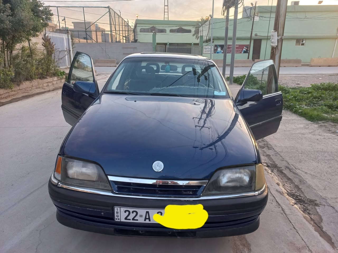 السلام عليكم
اوميكا ٩٢ محرك ٢٠ شرط الكير والمحرك بي بخار 
صبغ عام جمالية 
بدون حادث ومعجون شراي جابر على الرقم 
***********
