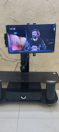 تلفزيونات • شغالة ١٠٠٪ • خناقين