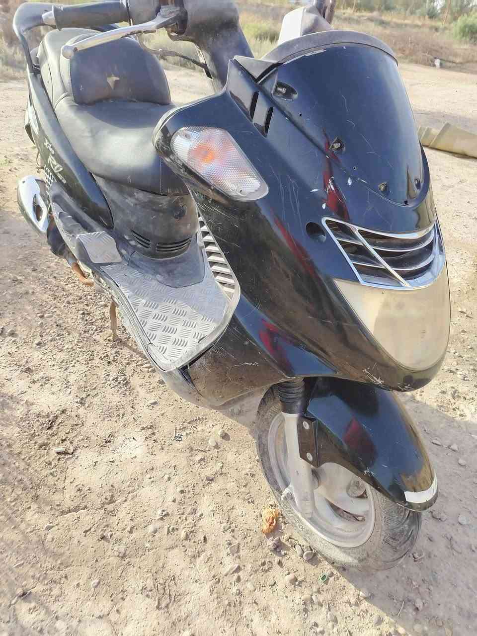 دراجه سيام عطلها كايم شفت كهربائيات كلها شغاله ابيع كوم حديد السعر ١٥٠ ميه وخمسين الف العنوان سبع البور هاتف *********** الاثير ***********
