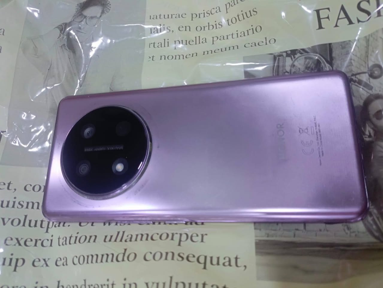 هونر x9c للبيع الجهاز نضيف كلش السعر 250 ما ويا ملحقاته السكن بغداد حي اور رقم الهاتف ***********
