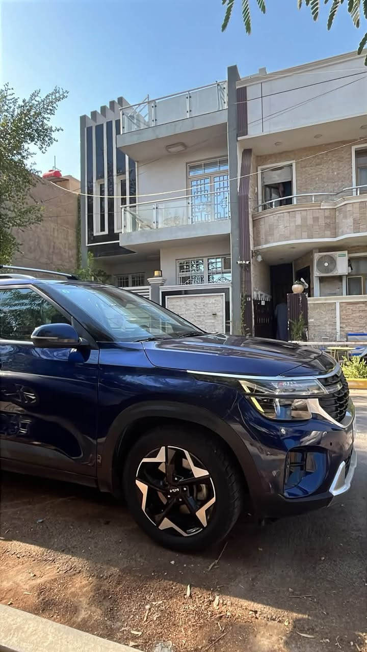 سليتوز 2024 
ماشيه ٣٨ فقط 
فول مواصفات ١/١ 
حادثها ب امريكا قطعه جاملغ  ومصلح
مثل ما موظح بالصور  وبارد بالجاملغ الثاني
وبالعراق صار بيها طخه بالبنيد مبدل ومصبوغ 
سيارة مال بيت 
السعر 150 وبيها مجال قليل 
للتواصل ***********
