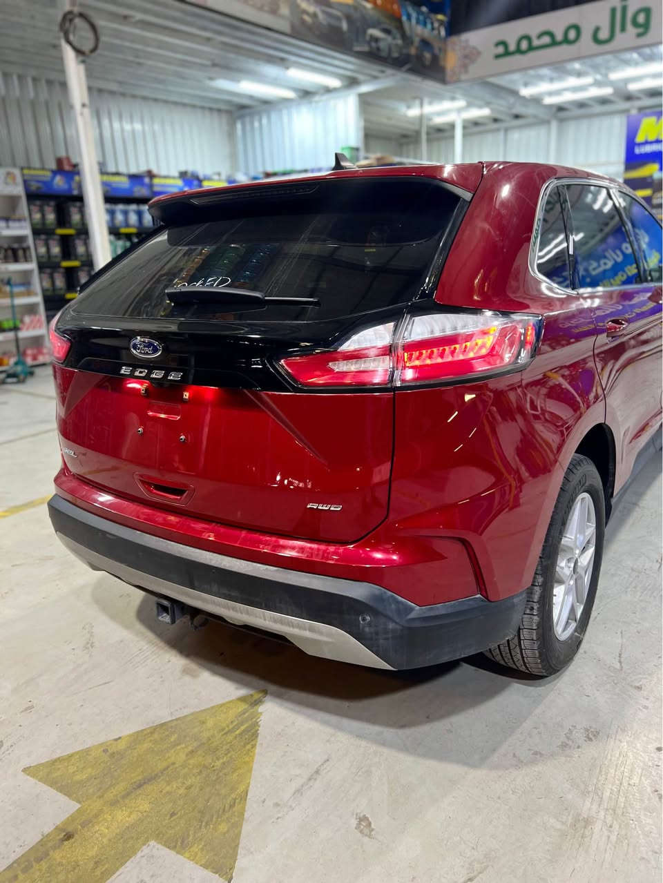 السلام عليكم للبيع فورد ايدج موديل 2024 السياره دخول جديد منفيس باسمي تترقم جميع المحافظات السياره بدون حادث تقرير غرق شيء بسيط  مصلح او كامل تراي وين ما يعجبك عنواني بغداد الشعلة الاولى الرقم للتواصل بي واتساب *********** السعر 150 ورقه او بيها مجال شيء بسيط بغداد, العراق
