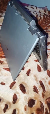 ميديون • كيبورد انجليزي • بطاريه منتهية