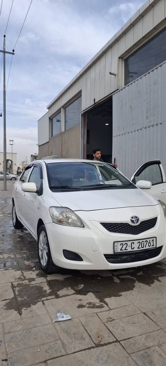 یارس 2009 تۆماتیک بێ بۆیاغ تەنها دۆسەو بستێک سبوغی هەیە بێ لێدران ژمارەی مۆبایل *********** أربيل, العراق
