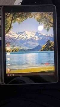 آيباد ٩ • نظيف جدا • حي الاعلام