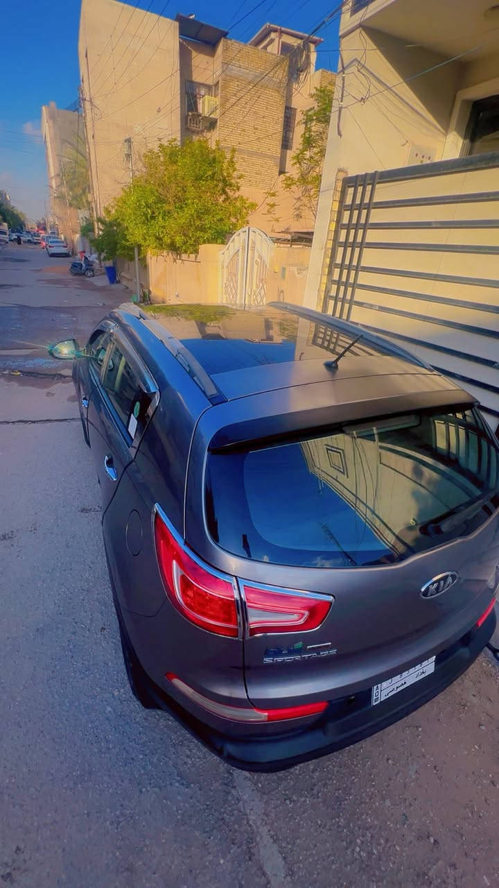 سلام عليكم اخواني عندي كيا سبورتج وارد كوري موديل ٢٠١٢ فول مواصفات رقم بغداد بااسمي 
بصمه 
بانوراما
ويل كب 
محرك ٢٠٠٠جي دي اي تيربو
نظام ايكو منحدرات 
شاشه كامره حساس خلفي 
تحكم ستيرن ٤جهات
كشن هيتر تبريد
كشنات جلد 
اشاير بل مري كهرباي ترحيب
سياره بدون حادث بدون صبغ مكانين بارب باب وحافه جاملغ امامي تايرات امامي انضاف يرادلها زوج تاير خلفي بيع او مراوس بااحدث رايدها ١٢٥


**إذا كنت صاحب هذا الإعلان وتريد حذفه لأي سبب، رجاءا أرسل رسالة إلى الدعم الفني**
