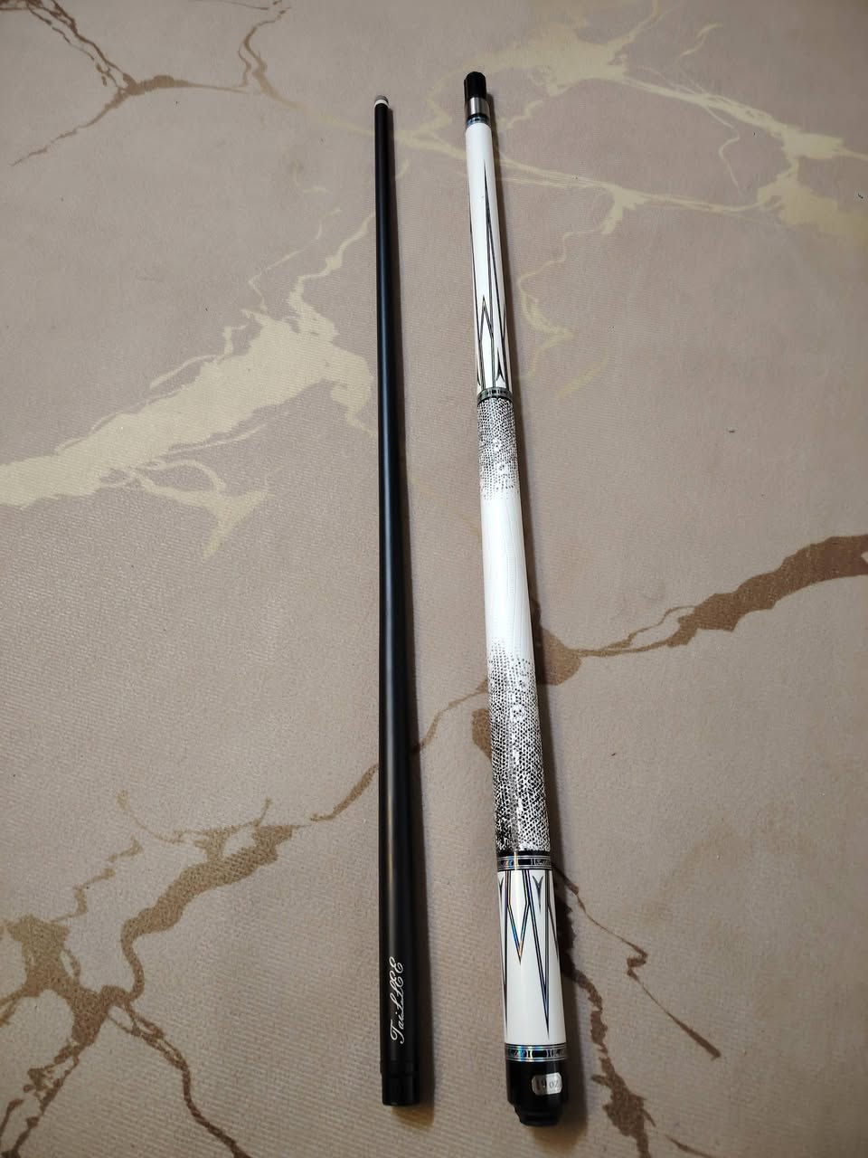 سلام عليكم كيوبت بهل شكل كاربون فايبر اصلي سعر قطعه ٨٥ قفل واني خادم للطيبين


**إذا كنت صاحب هذا الإعلان وتريد حذفه لأي سبب، رجاءا أرسل رسالة إلى الدعم الفني**