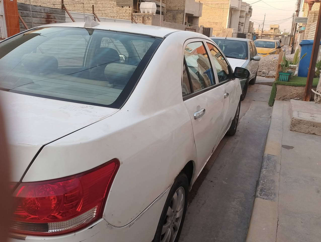 بي واي دي 13 رقم بغداد جاهزه كير اوتو محرك بلادي بشرط الفحص تبريد تدفئه تحويل مباشر من المالك السعر 50 والغرامات علينا تنزل من السعر الاتصال***********
