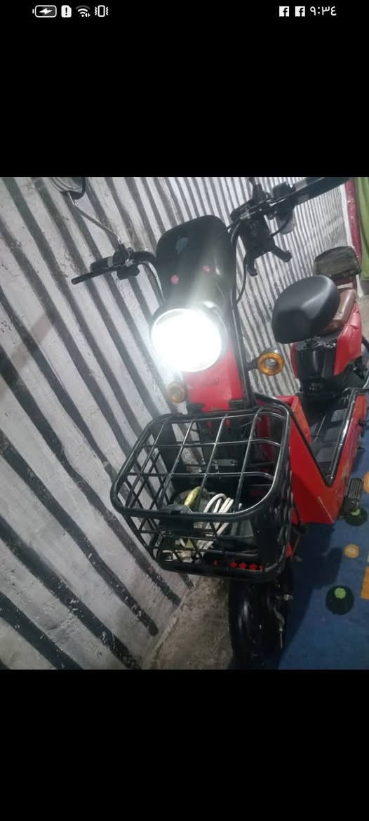 دراجة 14 بطاريات قبل يومين شادهن السعر 170 قفل ***********
