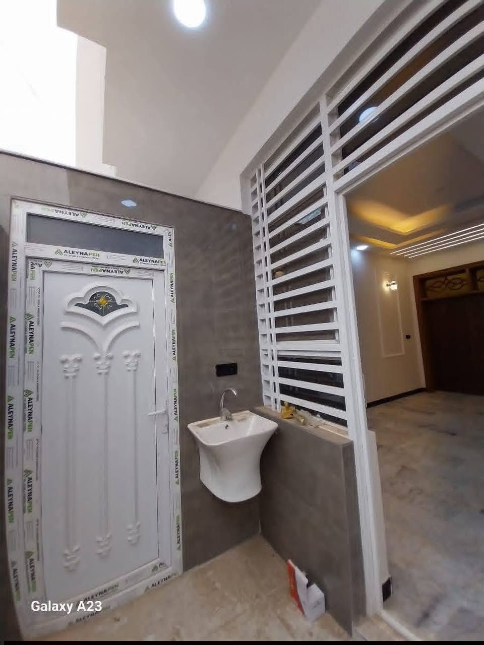 بيت للبيع مساحه 100 متر
طابو صرف حي ميسان قطاع 73 بداية حي ميسان 

خلف سايدين الشريط 

طابق ونص جديد صب كونكريت وطابوك نهروان 

الطابق الاول غرفه وصاله ومطبخ وستقبال 

وصحيات داخليه وخارجيه ومكشوفة

الطابق الثاني غرفة وصاله وصحيات 

السعر 175 مليون 

استفسار اومراجعة مكتب أبو علي الخالدي 

عنوان المكتب حي ميسان شارع كيات قرب تقاطع بوريات 

او الاتصال على الرقم ***********

او الاتصال على الرقم ‏‪***********‬‏

ادخل على الرابط التالي واطلع على عروض حي ميسان

https://www.facebook.com/groups/392370572858358/?ref=share_group_link
