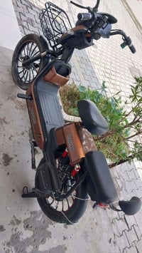 باسكل شحن • ٥ بطاريات • نجف