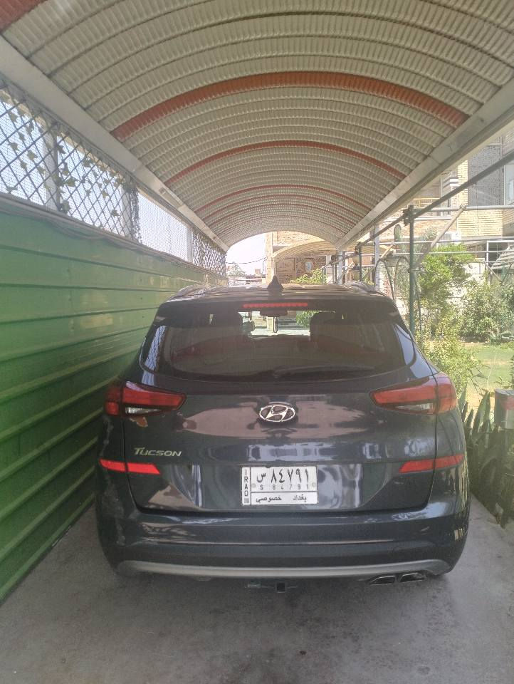 بيع فقط 
سيارة توسان أمريكي 
السعر155
ضربته الجاملغ الامامي الايمن تبديل دعامية وبنيد فقط
محرك 2400
بيه طخه بالداعامية الخلفية جهة الأيسر
ماشية 10 الف
رقم الشاصي M8J33AL6LU215381
مكاني بغداد 
رقم الهاتف *********** بغداد, العراق
