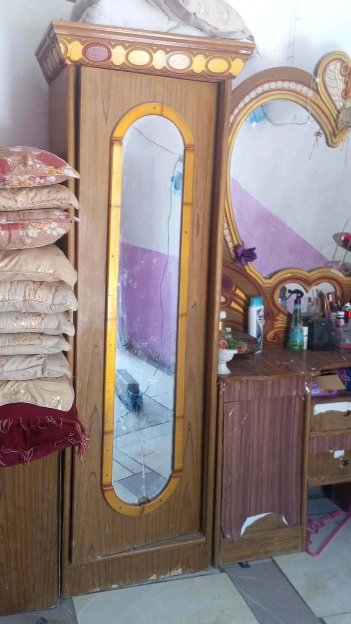 غرفه نوم ليل بيع سوكي بيهه اضرار بصيطه سعرهه 350وبيهه مجال الشراي يراسل عليههه


**إذا كنت صاحب هذا الإعلان وتريد حذفه لأي سبب، رجاءا أرسل رسالة إلى الدعم الفني**