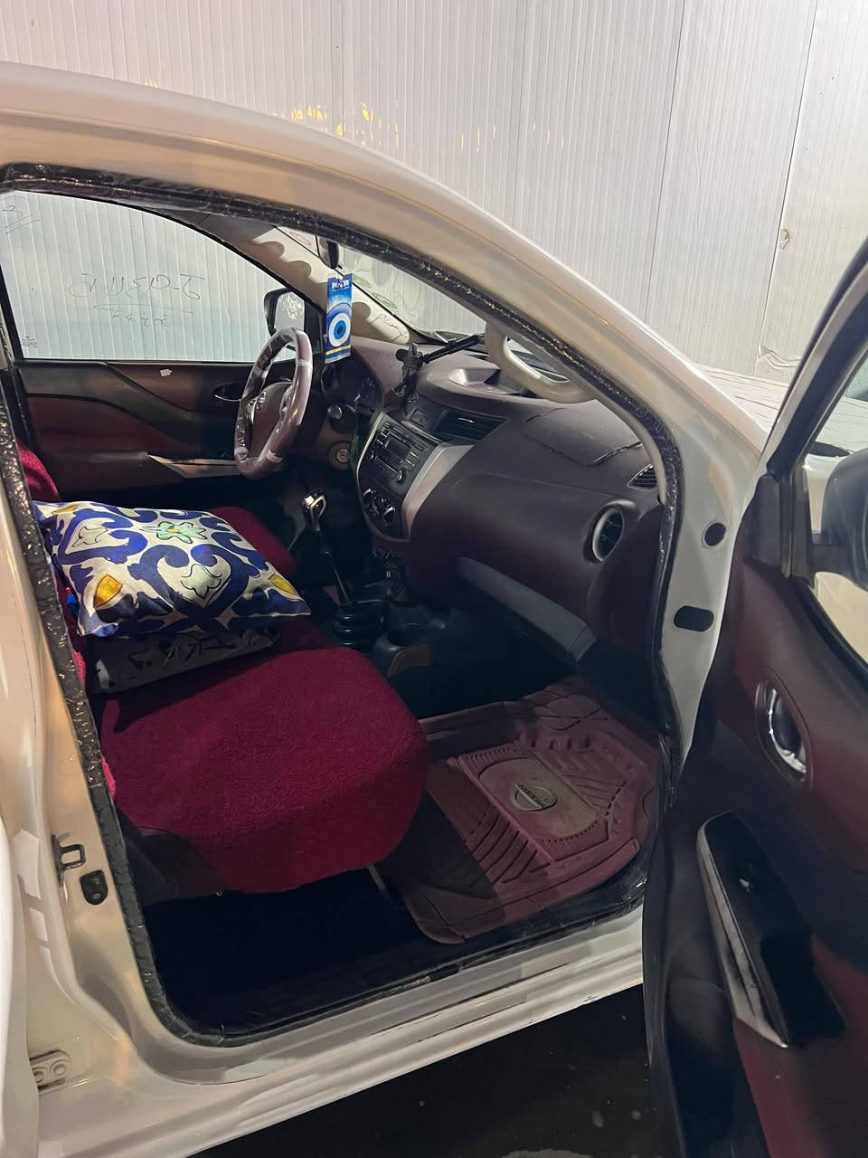 سلام عليكم ورحمة الله وبراكاته
سيارة نسيان نيفارة 2017 رقم مثنى مداور ثاني يوم السيارة جاهزة مجهزة مكانه السماوة بيع مستعجل السعر 170 او بيه مجال بسيط رجاءا لاستفسار الاتصال على رقم فقط.  ***********
