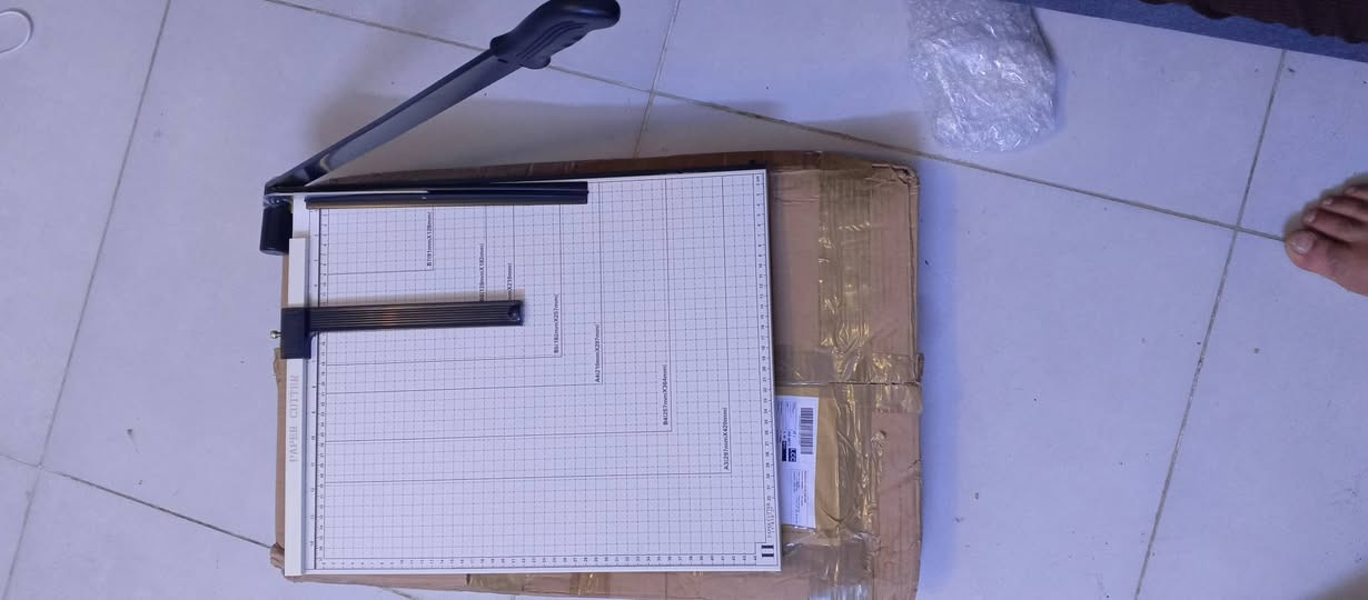 قطعة تخص قص الورق والصور وهيج أمور كلها حديد حجم كبير ،قيم واخذ بالي يرضي الله


**إذا كنت صاحب هذا الإعلان وتريد حذفه لأي سبب، رجاءا أرسل رسالة إلى الدعم الفني**