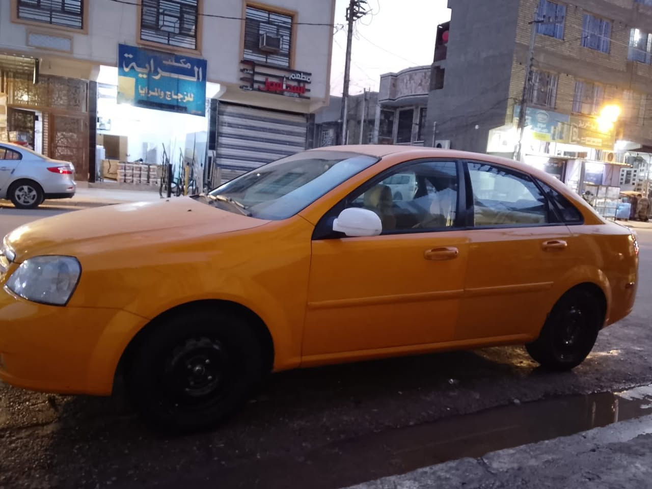 فورنزه 2008 سياره خير من الله كير مكينه لا تبديل لا حادث معروضه ب67مكانهة شهداء السيديه للستفسار +964 775 026 7796
