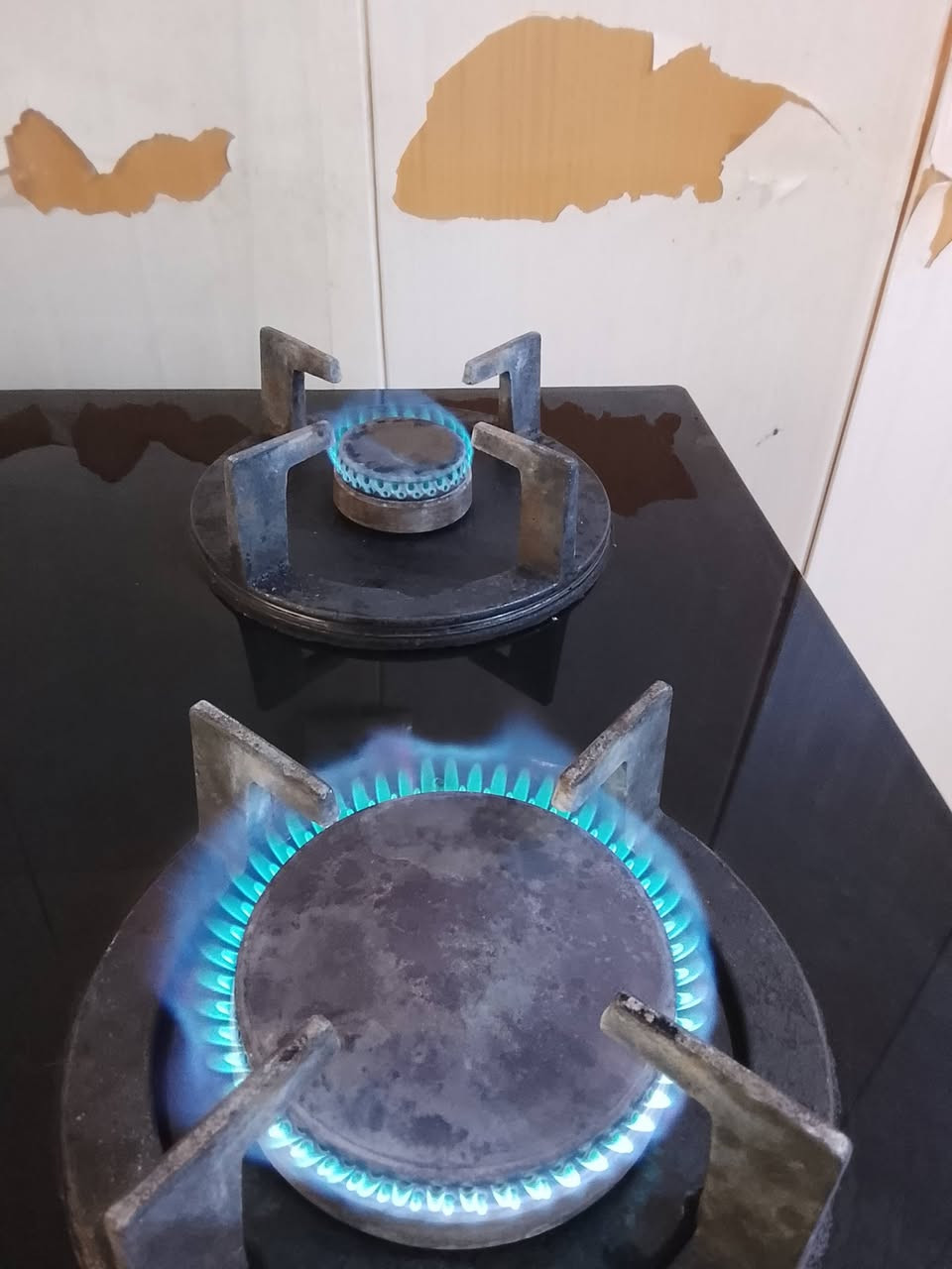 للبيع كلو شغال ***********
