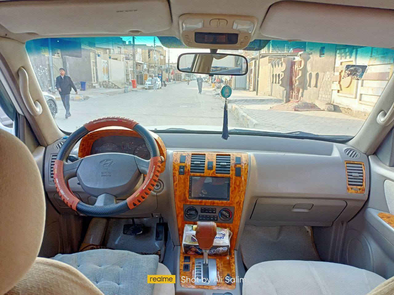 السلام عليكم هونداي تريكان 2004 رقم بغداد محور محرك في في تي جيد السياره جاهزه من كلشي رقم بغداد للتواصل ***********
