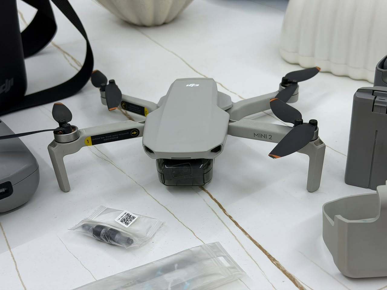 DJI mini 2 combo
وەكو لۆك وایە سێ پاتری و جانتای لەگەڵە نوكە دەرزی شوختی نییە


**إذا كنت صاحب هذا الإعلان وتريد حذفه لأي سبب، رجاءا أرسل رسالة إلى الدعم الفني**