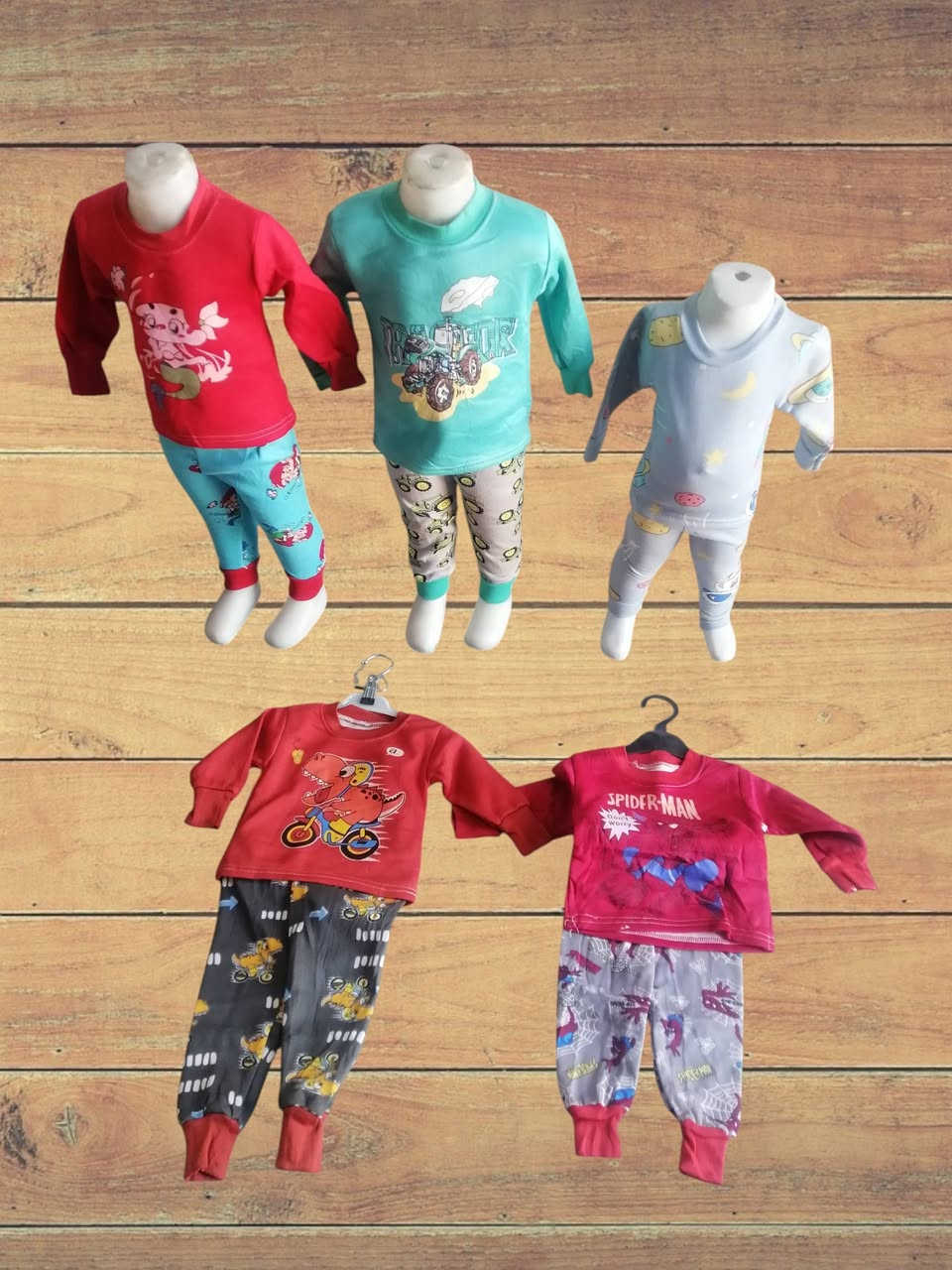 #تراك_بيبي_ل٤سنوات حسب القياس ب٢٥٠٠ وب٣٥٠٠
#بلوز_ولادي بناتي ب٣الاف
#بدي_داخلي_٢ب٥الاف
#يوجد_توصيل
#العنوان_فلوجة_حي الشهداء شارع مرطبات مشمشه مقابل عيادة دكتور وليد الفهداوي مجاور مكتب العراب للموبايل
#للحجزخاص او واتساب ***********
