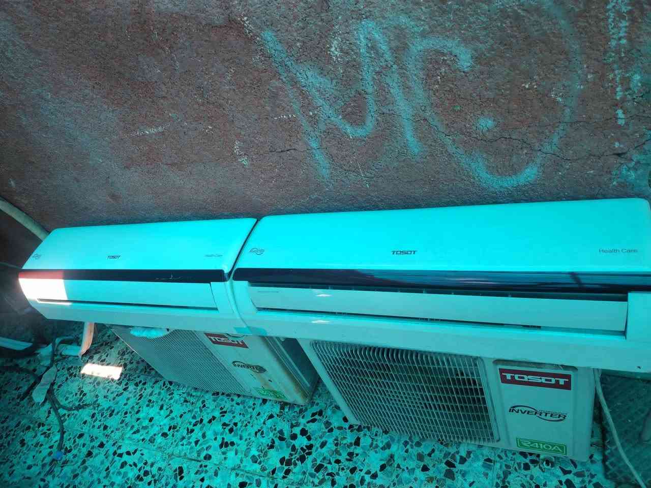 سلام عليكم سبالت توسوت وأحد طن لعدد 2 انفيرتر نضافته 95 ٪100 شغالات كاملات مع ملحقاتهن مكاني بغداد نهايت حي أور سبع قصور سعرهن 550 ثنينهم بدون عمله إتصال على واتساب ورقم ***********

