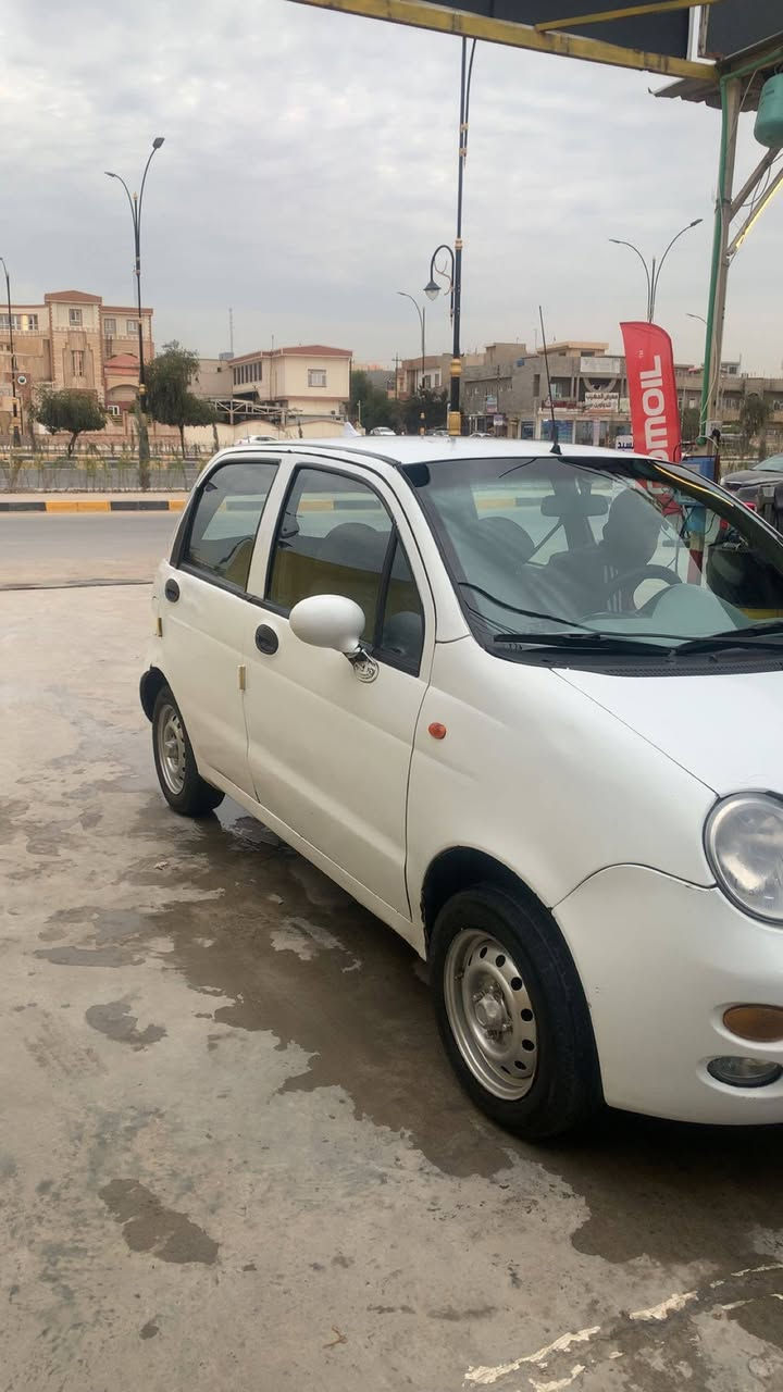 السلام عليكم
كوكو موديل ٢٠١٣ 
كير شرط مكينه معمره جديد 
سنويه ٢٠٣٠ رقم دولي نينوى 
طخم زين ستيرن جديد مبدلو
صبغ بيها مكانات ابيع حزام 
شرط التحويل كوبون بيها 
يعوزها ترتيب خفايف للداخل 
سعر ٣٣ بيها مجال بسيط او مراوس 
***********
موصل/حي فلسطين
