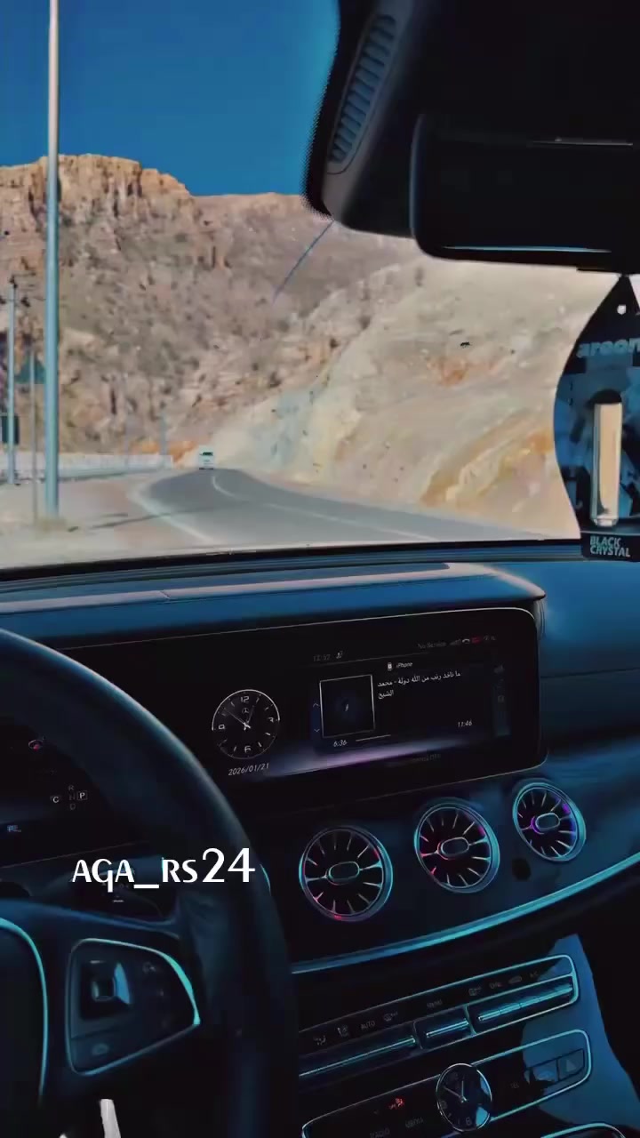 بسم الله وعلى بركة الله
مارسيدس بنز E300 

 موديل 2017 

رقم سليمانية بأسمي شخصياً تحويل مباشر 

هزة وسنويه جديدة 

حادث فقط جاملغ الخلفي ربع بي تعديل وصبغ بدون ايرباك بدون لغود بدون شواصي ولا بارد ولا اي شي فقط جاملغ الخلفي اليمنة 

سيارة فول موصفات 

3انضمةً قيادة c s +s comfrot

هندبريك بصمة تلقائي 
اناره ترحيب

سلايت روف 

كشنات جلد رياضي amg

تحكم ستيرين جهاين 

تدفئة بل ستيرن 

الستيرن تحكم صعود ونزول كهرباء 

شاشة دجتل عداد كيلو متر وبي 3 موديلات تحكم الكتروني 

بوابات تبريد لد amg

كشنات مساج 

كشنات كهرباء الجهتين 

تدفئة تبريد بل كوشنات 

اشاير بل مري  الجانبيه 

حساسات على كل سياره 

رادارت امامي خلفي 

كامره متحركه 

شاشة قطعة وحده غير مفصولة 

علامة مارسيدس بل ابواب عند الفتح 

صندوك كهرباء 

مازدات لايت دايمنت متحرك مع ترحيب بيانو عند التشغيل 

لد نهاري 64 لون متغير من التلفون 

دشبول كذالك لد متغير 

صندوك كهرباء 

لد بارك 

مكينة 4سلندر 2000 توربو 

سيارة 5 بصمات ابواب وتشغيل 

ويل كب حجم 18 مايباخ 

صدر جديد مسوي 

تخم تاير جديد 

عنوان السياره الانبار قضاء هيت للاستفسار الاتصال ع رقم ***********
