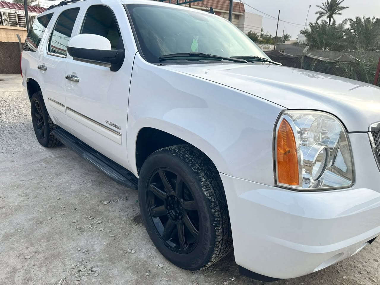 يوكن GMC بتره 
وارد أمريكي 2011 
رقم بغداد 
السعر 230 ورقه بيهه مجال بسيط

كلين تايتل بدون ضربة فقط الدعاميات مصبوغة للجمالية وبيها تكحيل بسيط بطرف الجاملغ الامامي
مكانهه ديوانيه // بيع فقط 
***********
