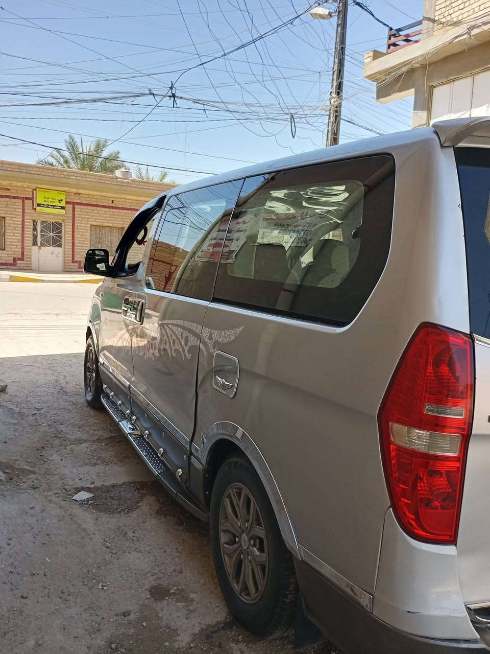 السلام عليكم شباب وجبه  الستاركسات من موديل 11 الى موديل 8 سعر مناسبه ومن مالكهن الشرعي سيارات مكفولات مصفرات هيئه وغرامه وضريبه العنوان بابل الهاشميه الاتصال على هذا الرقم وبيكم خير وتدللون ***********
