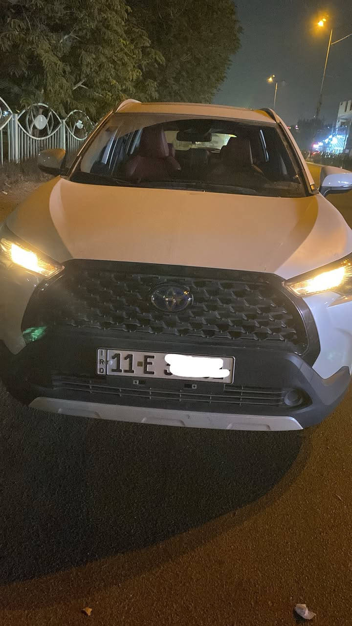 السلام عليكم 
تويوتا كورلا كروس 2023 خليجيه هايبرد تجميع مكينه 2000 ماشيه 59الف فول السياره بصمه فتحه شاشه كامره دواره كشنات جلد داخل احمر حمالات زعانف أرضيات لد متغير تبريد قطعتين أربعه جام اوتو رادار امامي تحديد مسار كار بلي تحكم مقود قياده ذاتيه   كير مكينه بطاريه مكفول رقم بغداد باسمي بيها بلجاملغ الامام تصليح pdr بدون فتح اي شي بدون صبغ كامله السعر 160وبيها مجال مكاني بغداد الدوره ***********
